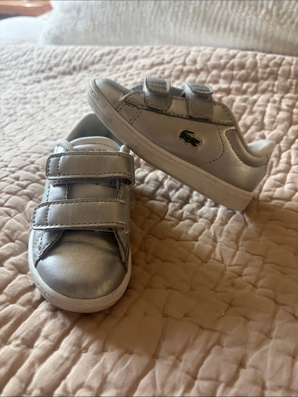 Lacoste Toddler Silver Metallic Velcro sneakers